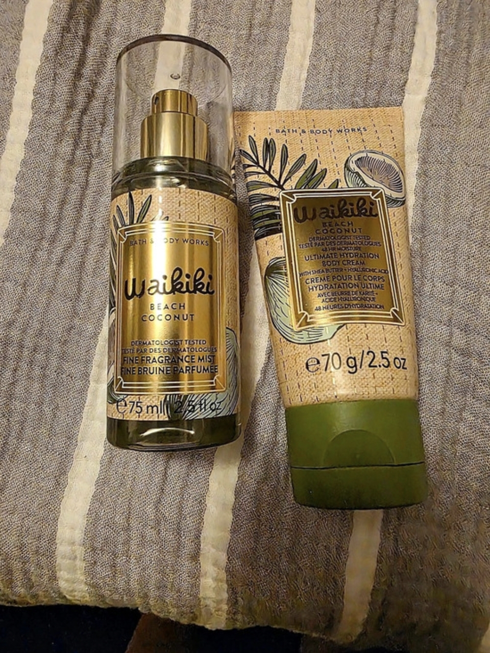 Waikiki Beach Coconut Fine Fragrance Mist and Body Cream Body Care Set Green